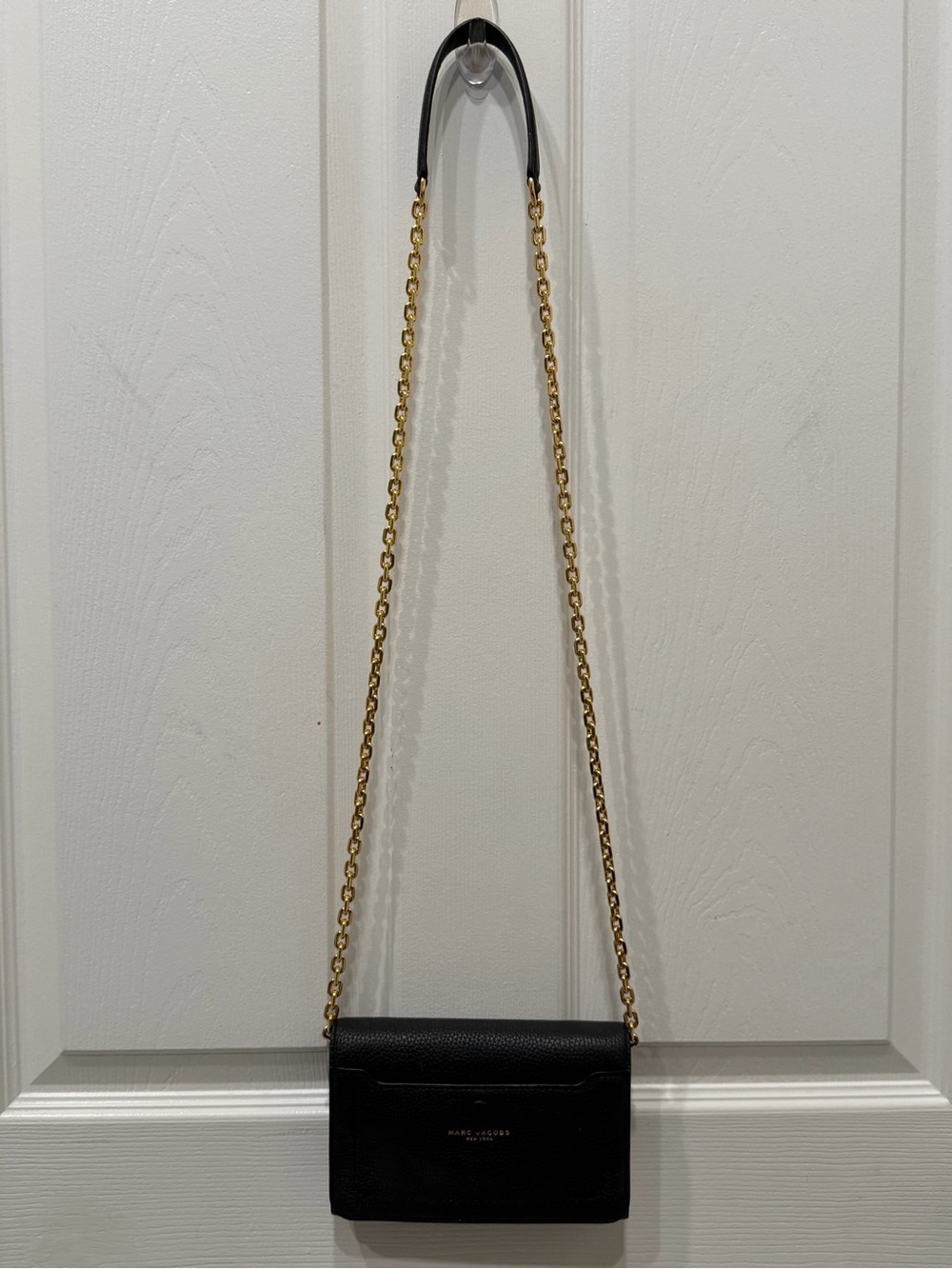 Marc Jacobs Empire City Leather Wallet On Chain Black Gold Crossbody Bag WOC - Picture 2 of 7